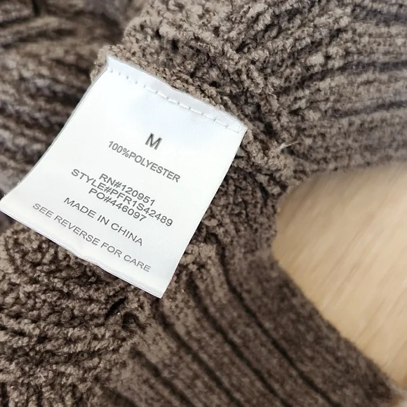 Pink Rose Sweater, Womens Medium - Picture 5 of 6